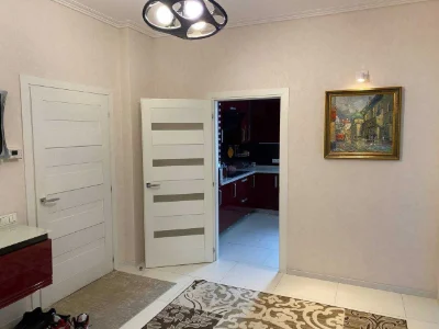 Продаж 3 к.к. в цетрі міста 192 м.кв. Без комісії.