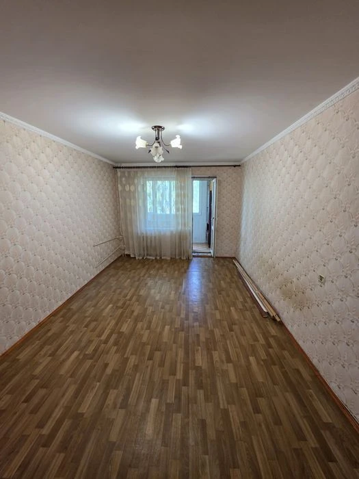 Намив Двокімнатна квартира
