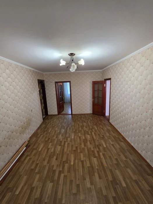 Намив Двокімнатна квартира