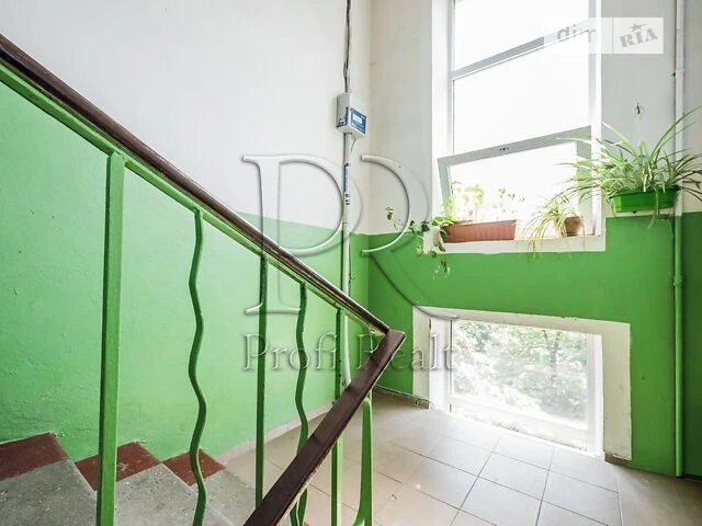 Продаж 2к квартири 44.4 кв. м на бул. Чоколівський 37 • ID 3