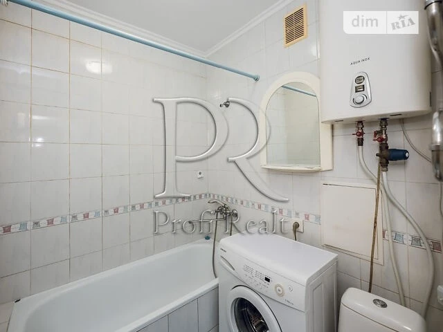 Продаж 2к квартири 44.4 кв. м на бул. Чоколівський 37 • ID 3