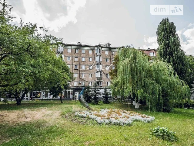 Продаж 2к квартири 44.4 кв. м на бул. Чоколівський 37 • ID 3