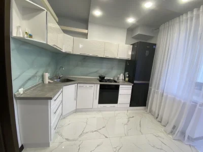 Продажа 2- уровненной стильной 4 комнатной квартиры