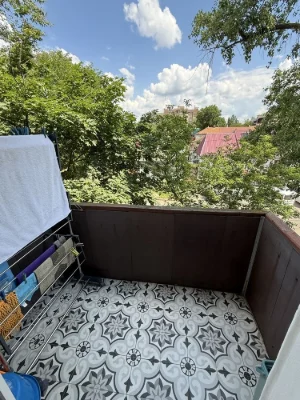 Продам гарну 2-кімнатну квартиру на вул.Декабристів у центрі
