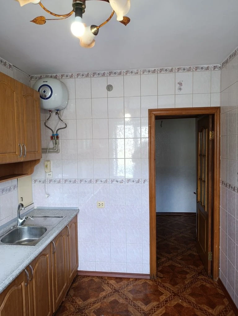 Продажа комфортной 3к квартиры в центре на Бедзая угол 3 Сло