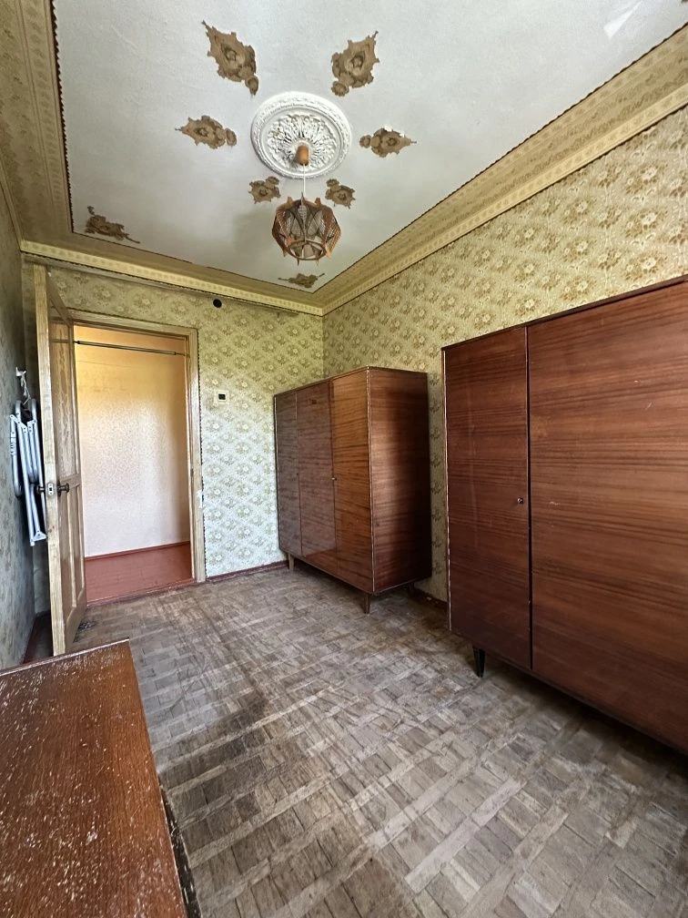 Продам 3х комнатную квартиру "сталинка" ул. Пушкинская, райо