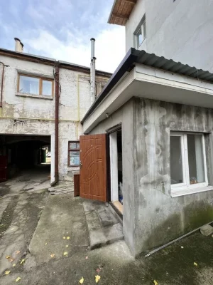 Ціну знижено! В Продажу дві квартири в Центрі / вул. Шнеєрсо