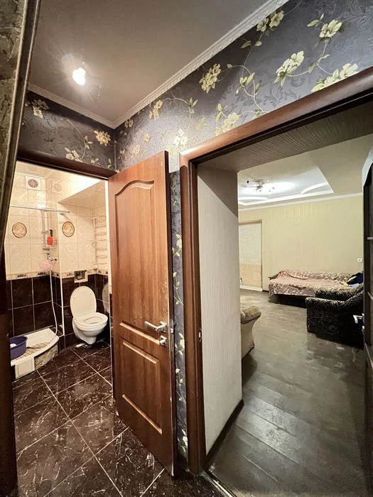 Ціну знижено! В Продажу дві квартири в Центрі / вул. Шнеєрсо