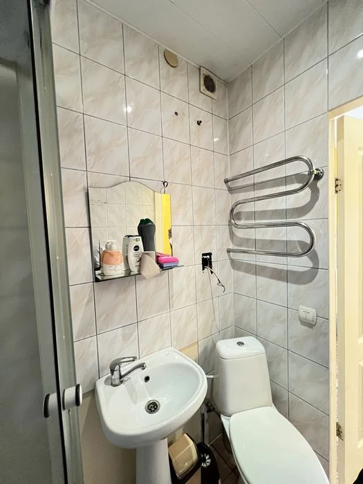 Ціну знижено! В Продажу дві квартири в Центрі / вул. Шнеєрсо