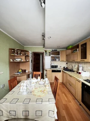 Ціну знижено !В Продажу 3 к к на пр. Миру/ 1а Лінія з ремонт