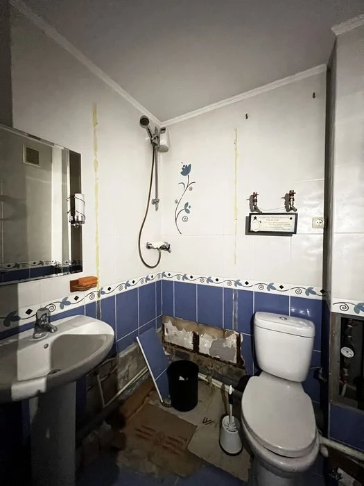 Ціну знижено !В Продажу 3 к к на пр. Миру/ 1а Лінія з ремонт