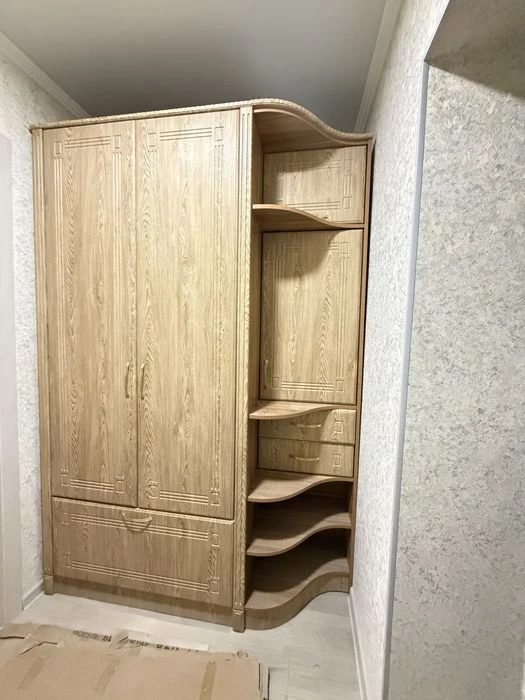 В Продажу 1 к к на вул. Крилова ( Євгенія Логінова) з ремонт