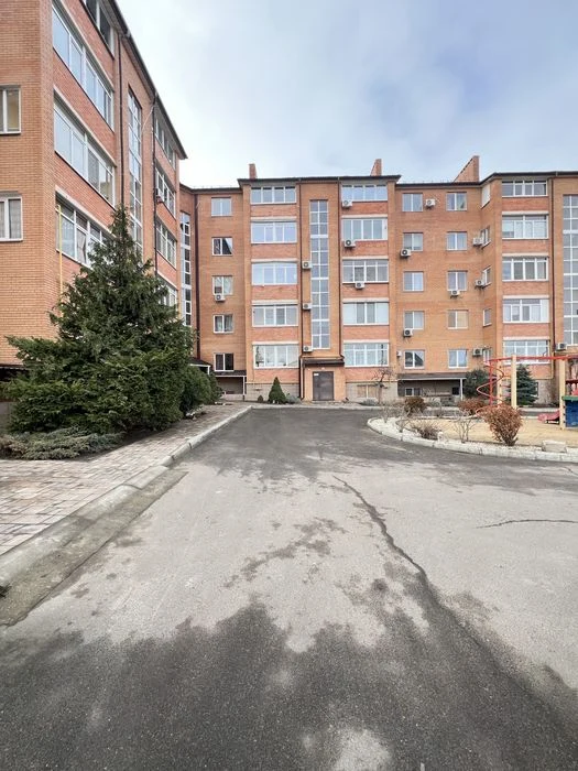 В Продажу 3 к к в Корабельному районі в Новобудові