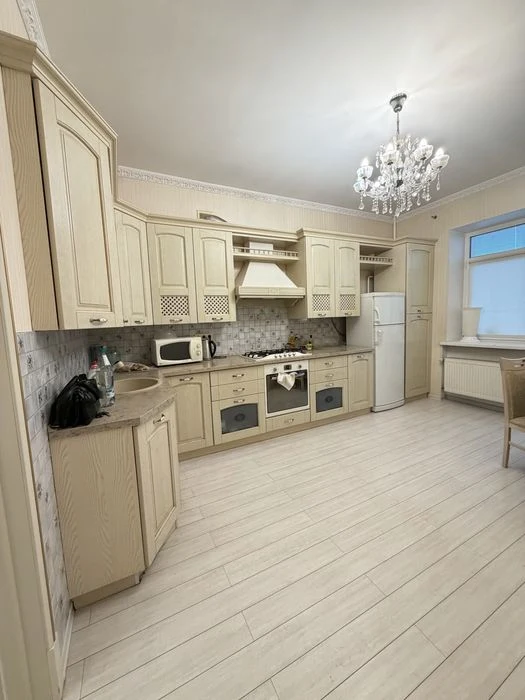 В Продажу 3 к к в Новобудові в Корабельному районі , 129 кв