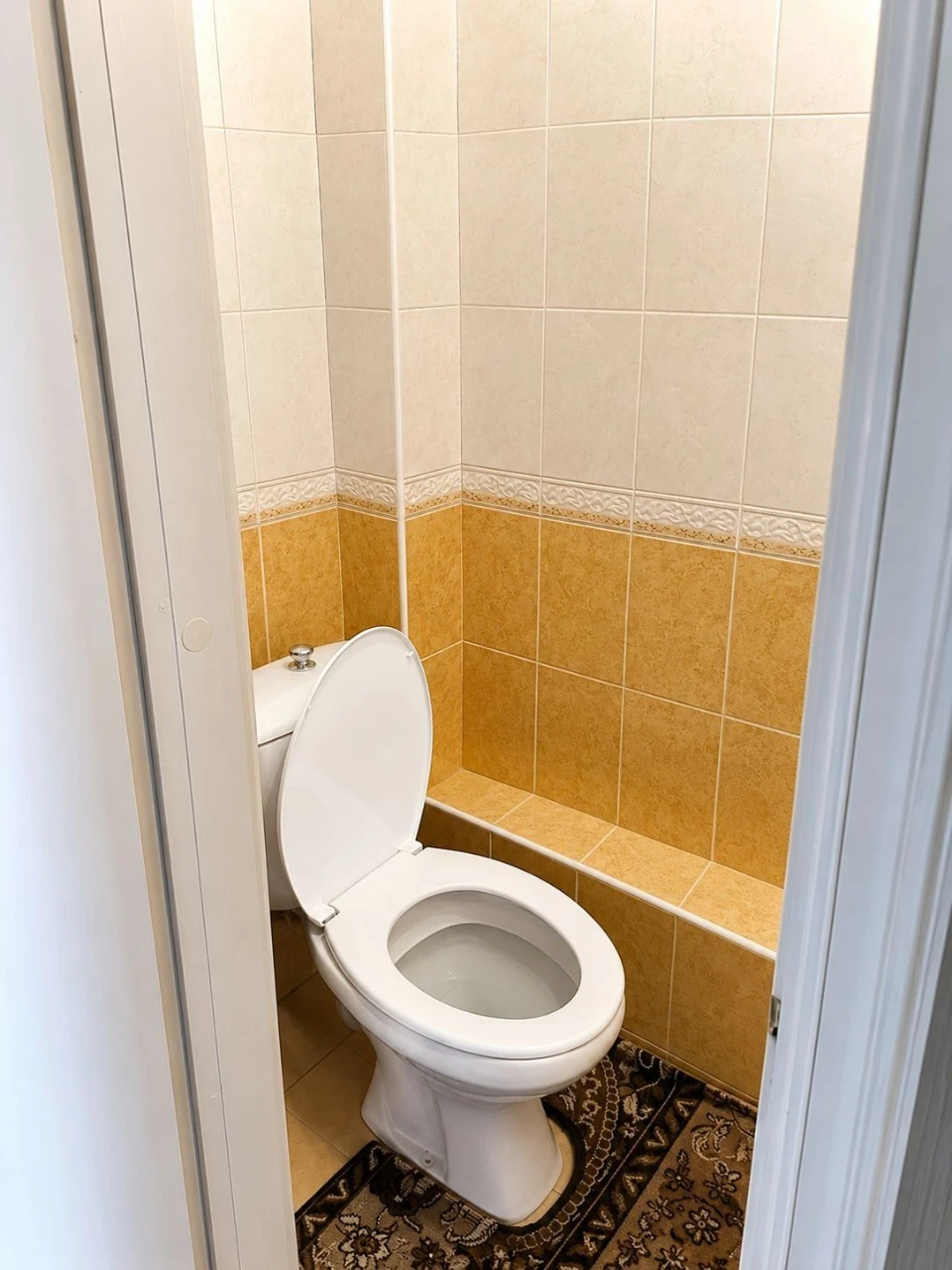 Велика 2к квартира (61м²) з величезною кухнею 13.6м² – вул.