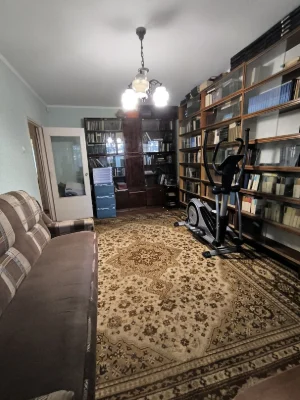 Левада, вул. В. Івасюка, 2-кімн. квартира