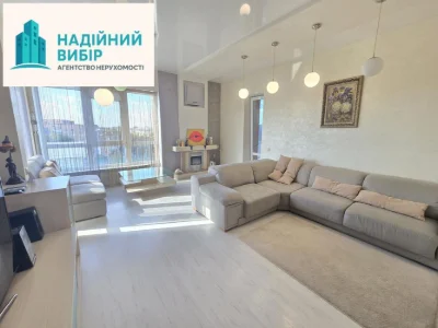 Продаж 3 к.кв. з видом на Каштанову Алею!
