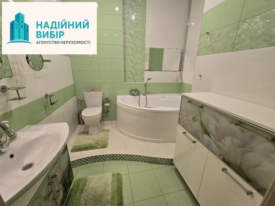 Продаж 3 к.кв. з видом на Каштанову Алею!