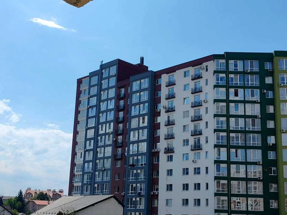 Квартира. Івано-Франківськ, Княгинин вул., (Будинок 30)