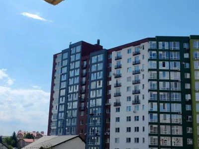 Квартира. Івано-Франківськ, Княгинин вул., (Будинок 30)