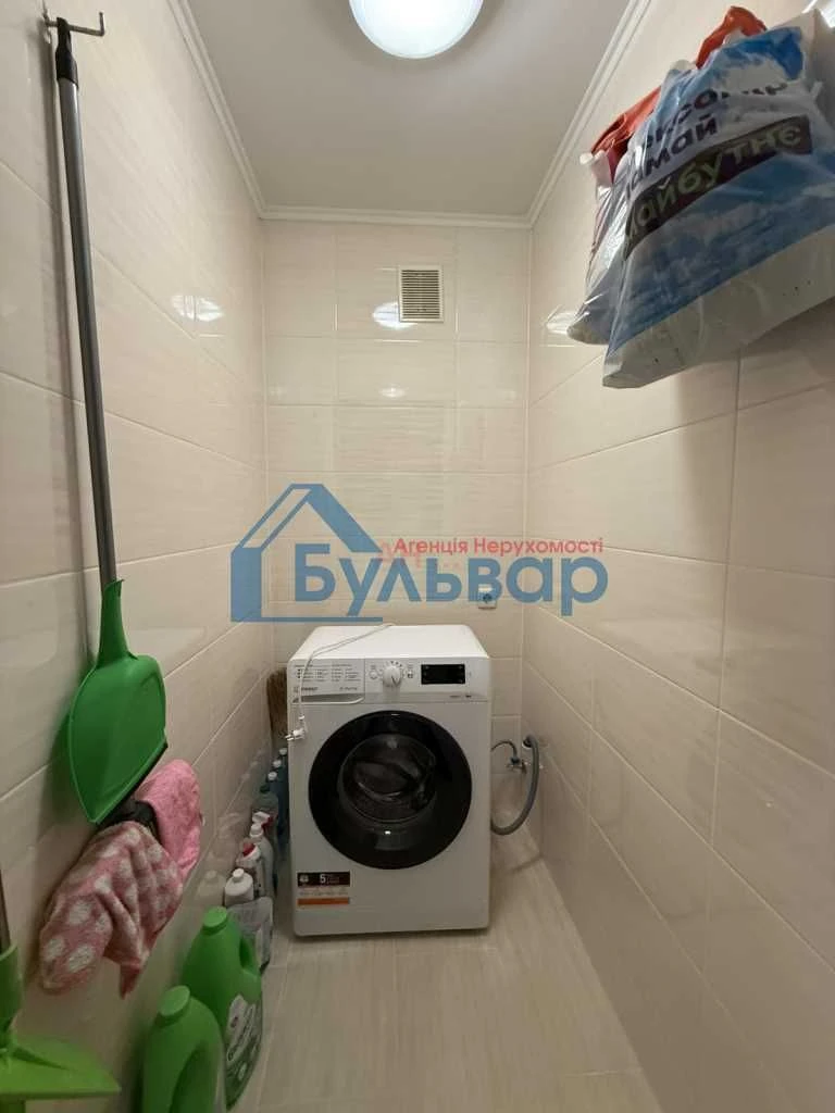 2к! квартира, НОВОБУДОВА, Поділ, 5/9 поверх, 70 м2, цегла, к