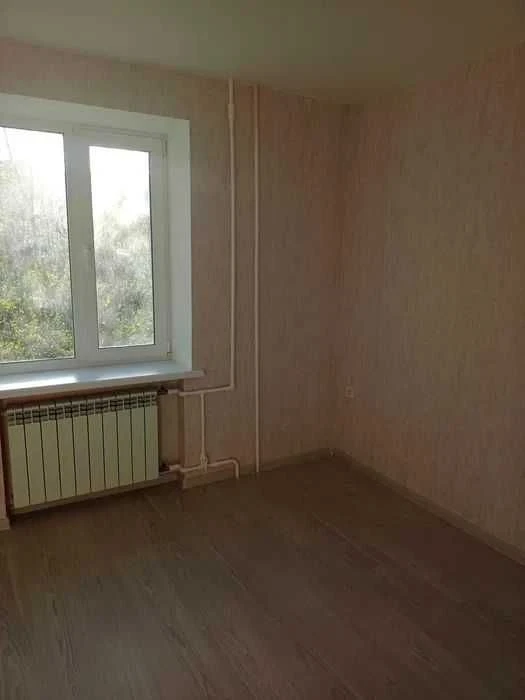 3к квартира із сучасним ремонтом в  цегляному будинку