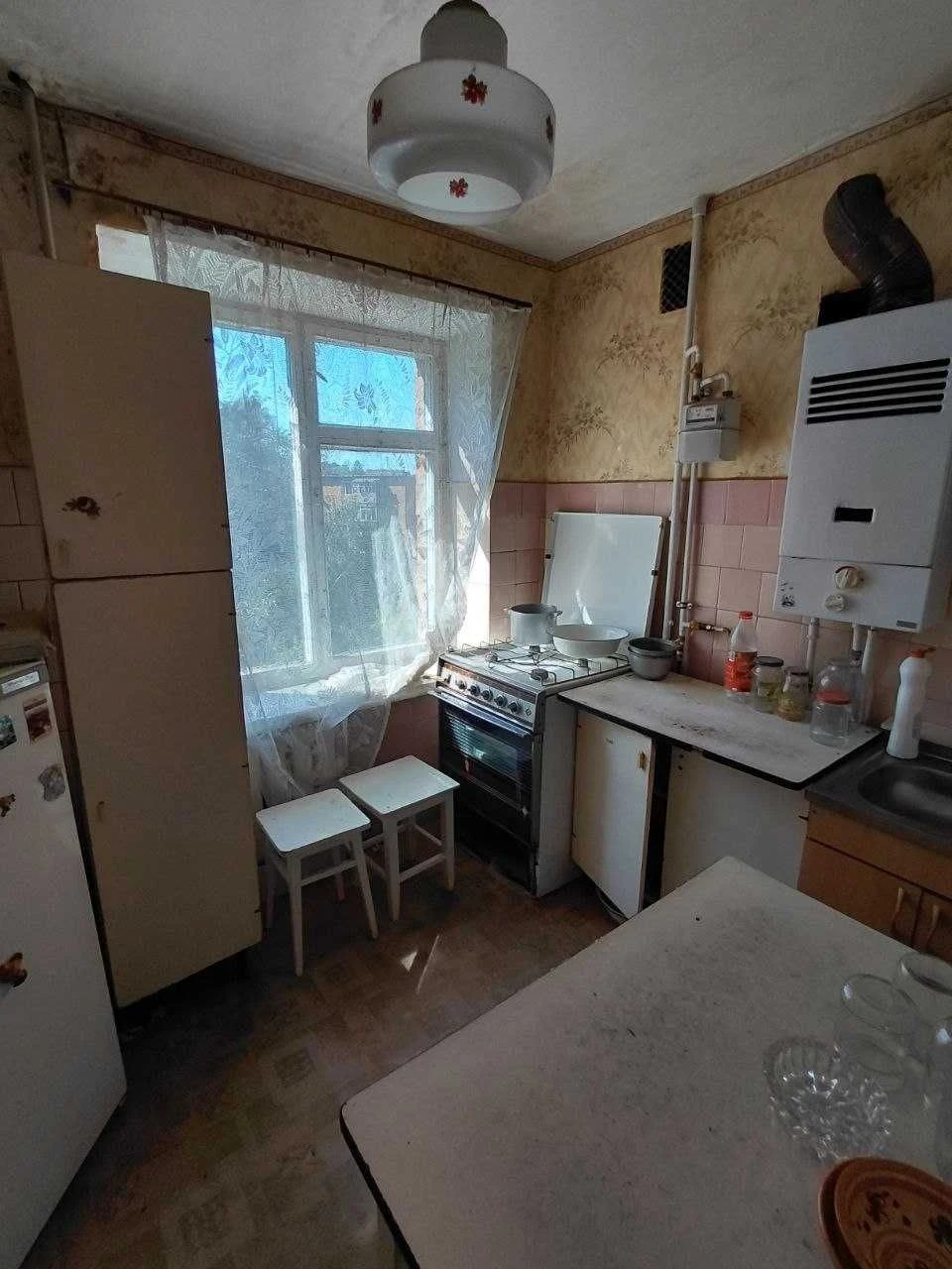 Продаж Трьохкімнатної Квартири Поділ