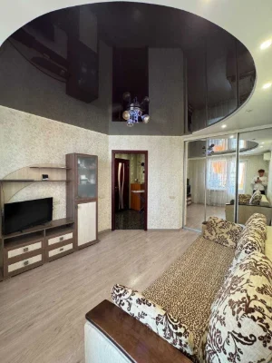 Ключі в АН. Новий будинок на Половках. Продаж 1-кімнатної з