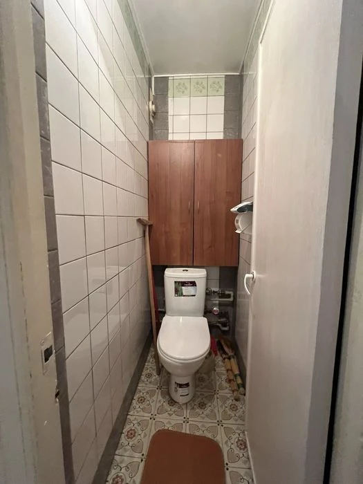 Продаю 3 к квартиру район Алмазний