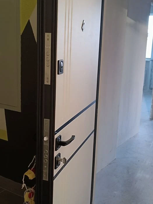 Продам квартиру власник,новобуд 35000