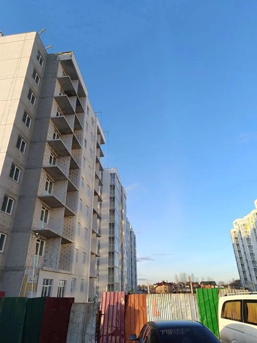 Продам квартиру власник,новобуд 35000