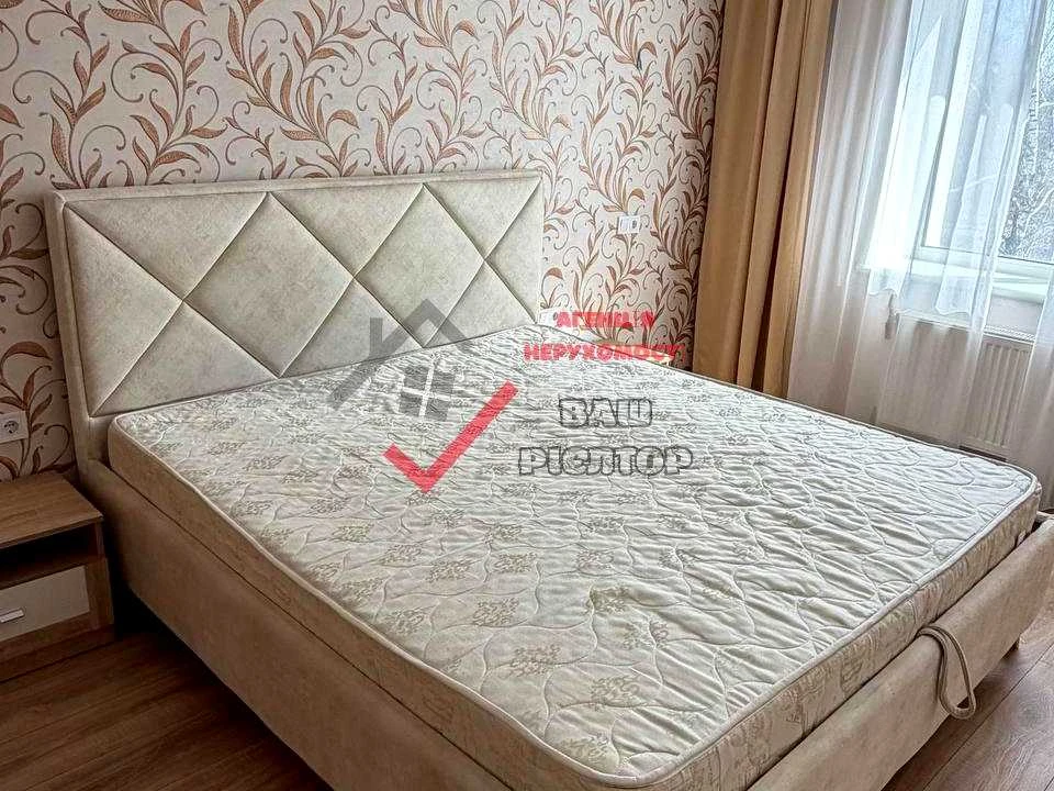 Квартира. Полтава, Павленківська пл.