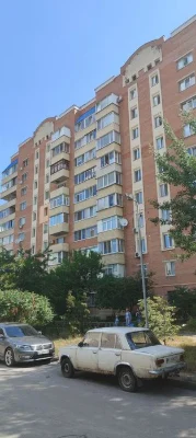 Продаж 3-х кімнатної квартири на Леваді з автономним опаленн