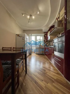 Продам 2к квартиру з індивідуальним опаленням в Центрі