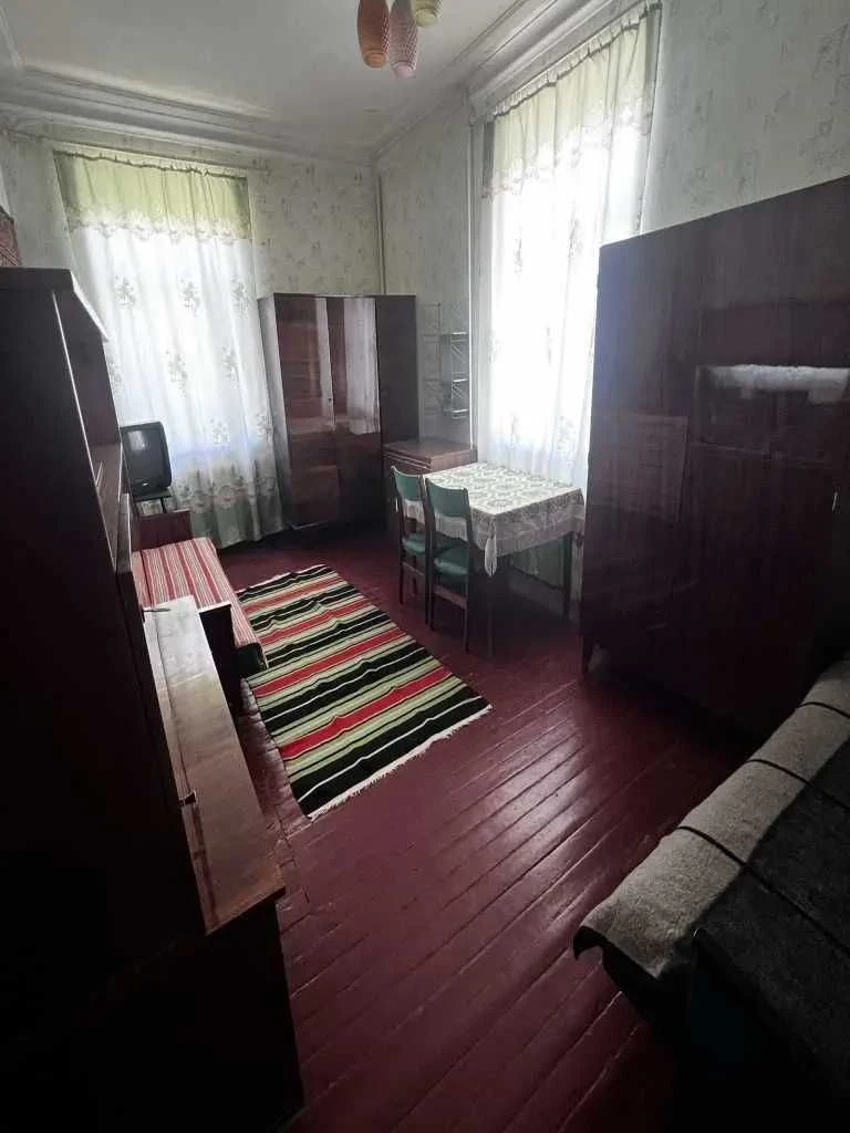 3-х кімнатна квартира в центрі Полтави. Цегляний будинок. Де