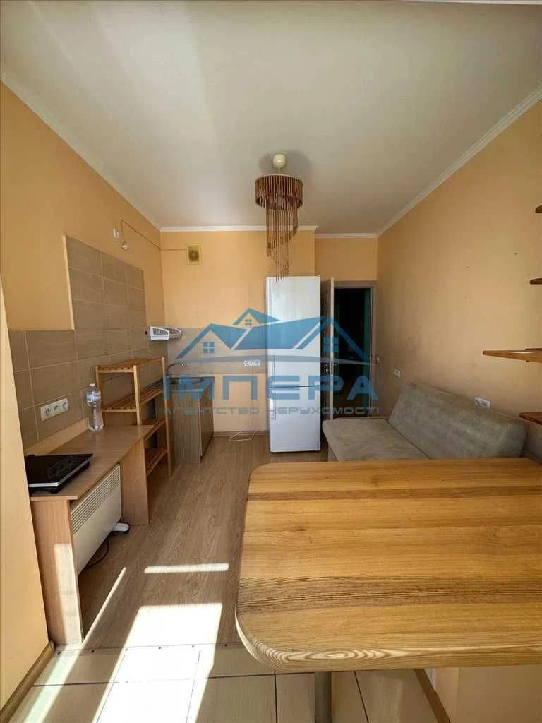 Продаж 1- кімнатної квартири на Леваді