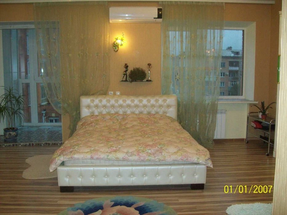 Продам н-строй 86кв/м,Центр на Соборности,59-a,Котел,экв.120