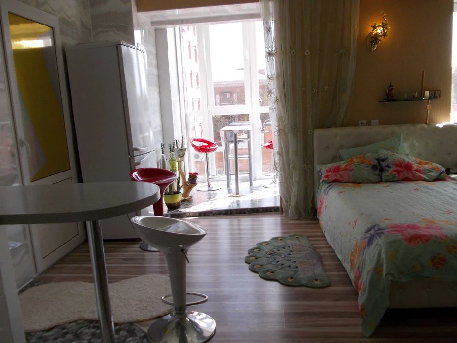 Продам н-строй 86кв/м,Центр на Соборности,59-a,Котел,экв.120