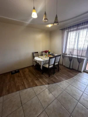 Квартира  3К, 120 м2, р-н Поділ