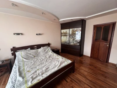 Квартира  3К, 120 м2, р-н Поділ