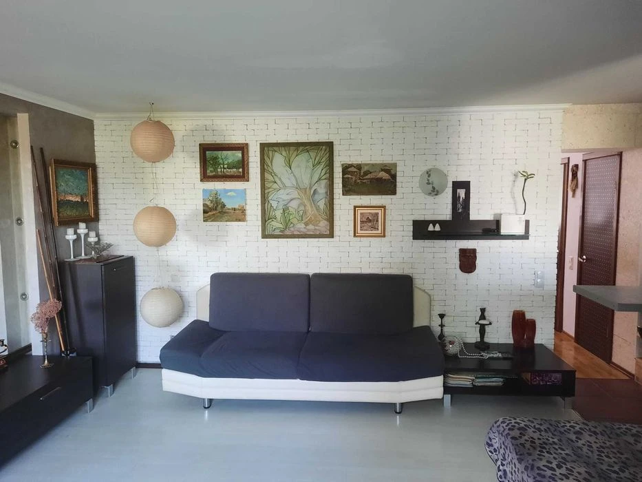Квартира с ремонтом, технікою та меблями. Браїлки, 70 м. кв.
