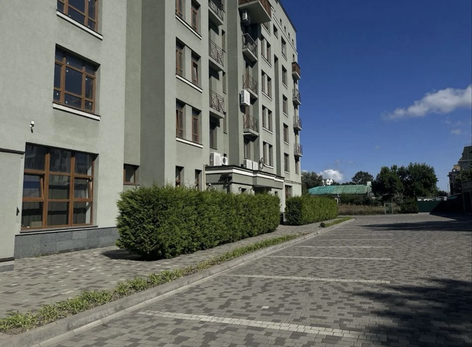 Продаж чотрикімнатної(4) квартир в центрі!! Новобудова!! Пар