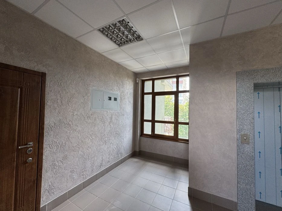 Продаж чотрикімнатної(4) квартир в центрі!! Новобудова!! Пар