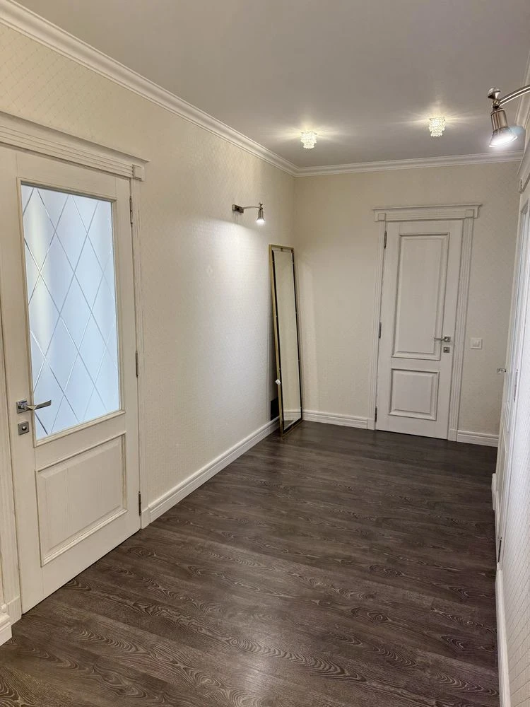 Дизайнерська 2-рівнева квартира 142 м² | вул. Гожулівська |