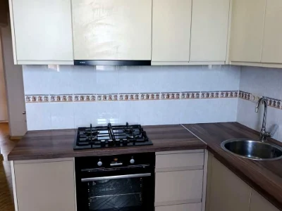Квартира. Ужгород, Героїв 128-ї Бригади вул. (8 Березня)