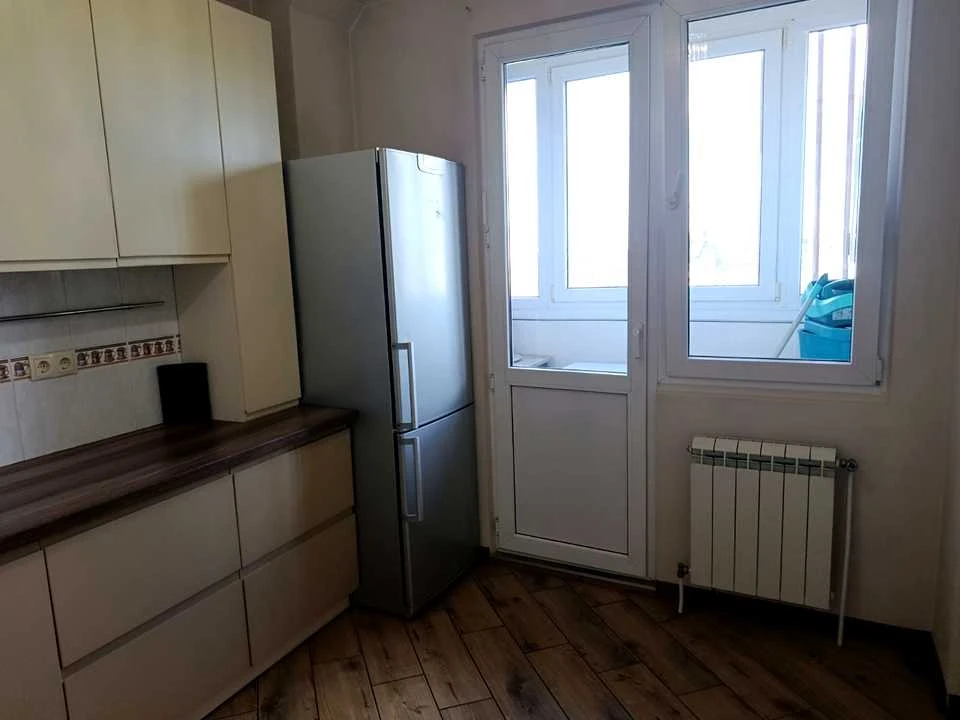 Квартира. Ужгород, Героїв 128-ї Бригади вул. (8 Березня)