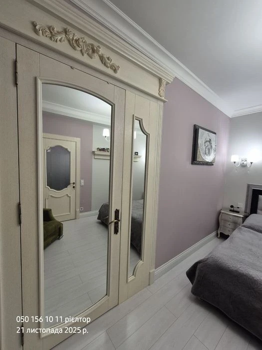 Продаж 1 кім. кв. з дизайнерським ремонтом в центрі міста
