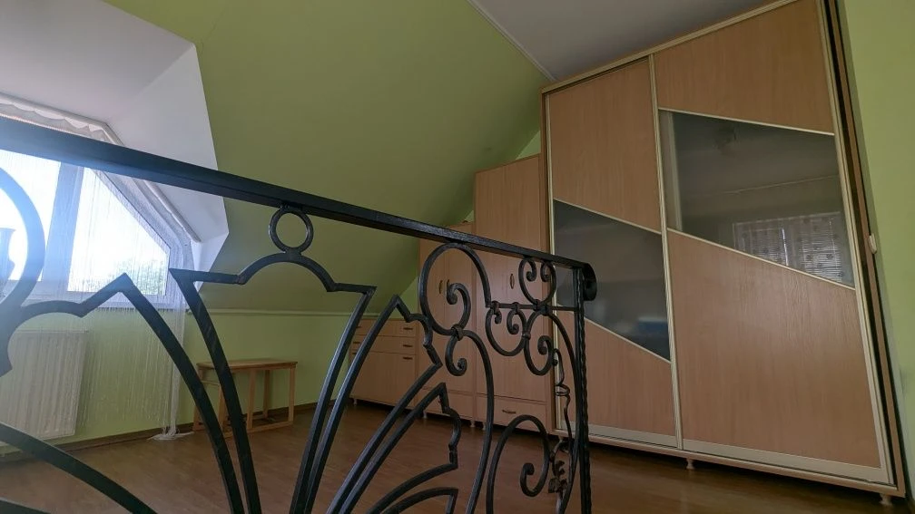 Продаж 3- кімн квартири з двориком. Газ!
