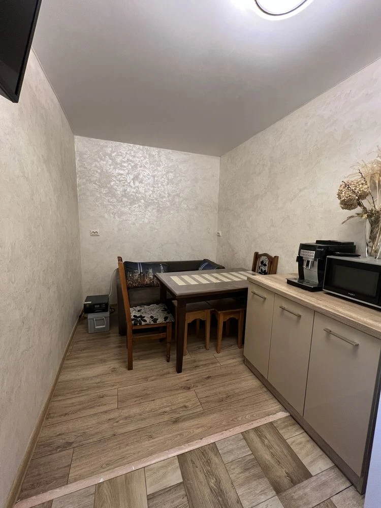 Продаж двокімнатної квартири Ужгород