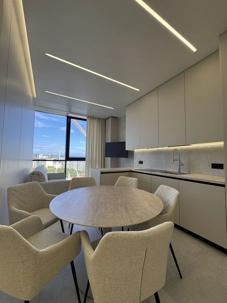 Продаж шикарної квартири ЖК UZ Towers.